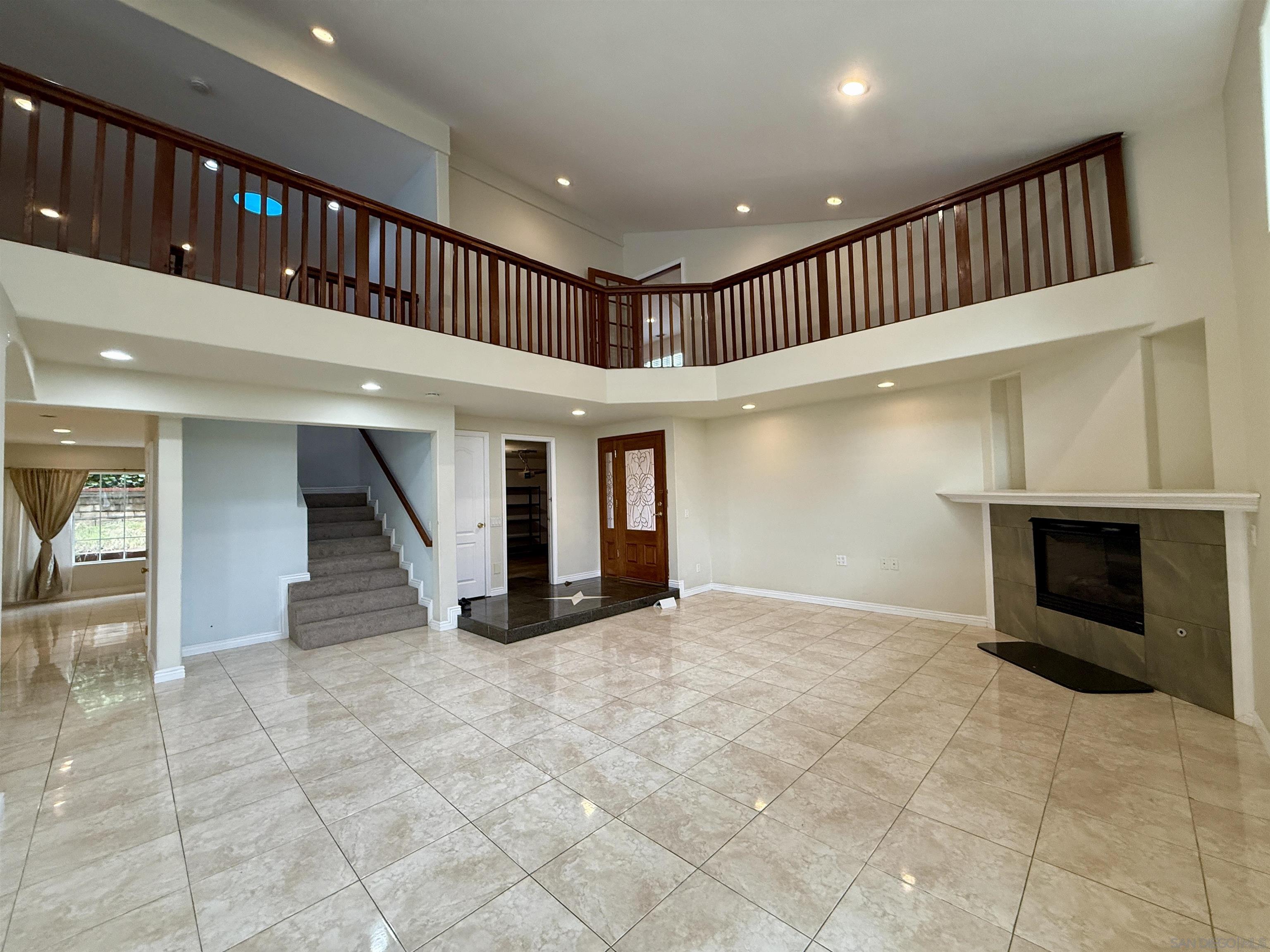 Detail Gallery Image 23 of 65 For 12665  Sundance Ave, San Diego,  CA 92129 - 7 Beds | 4 Baths