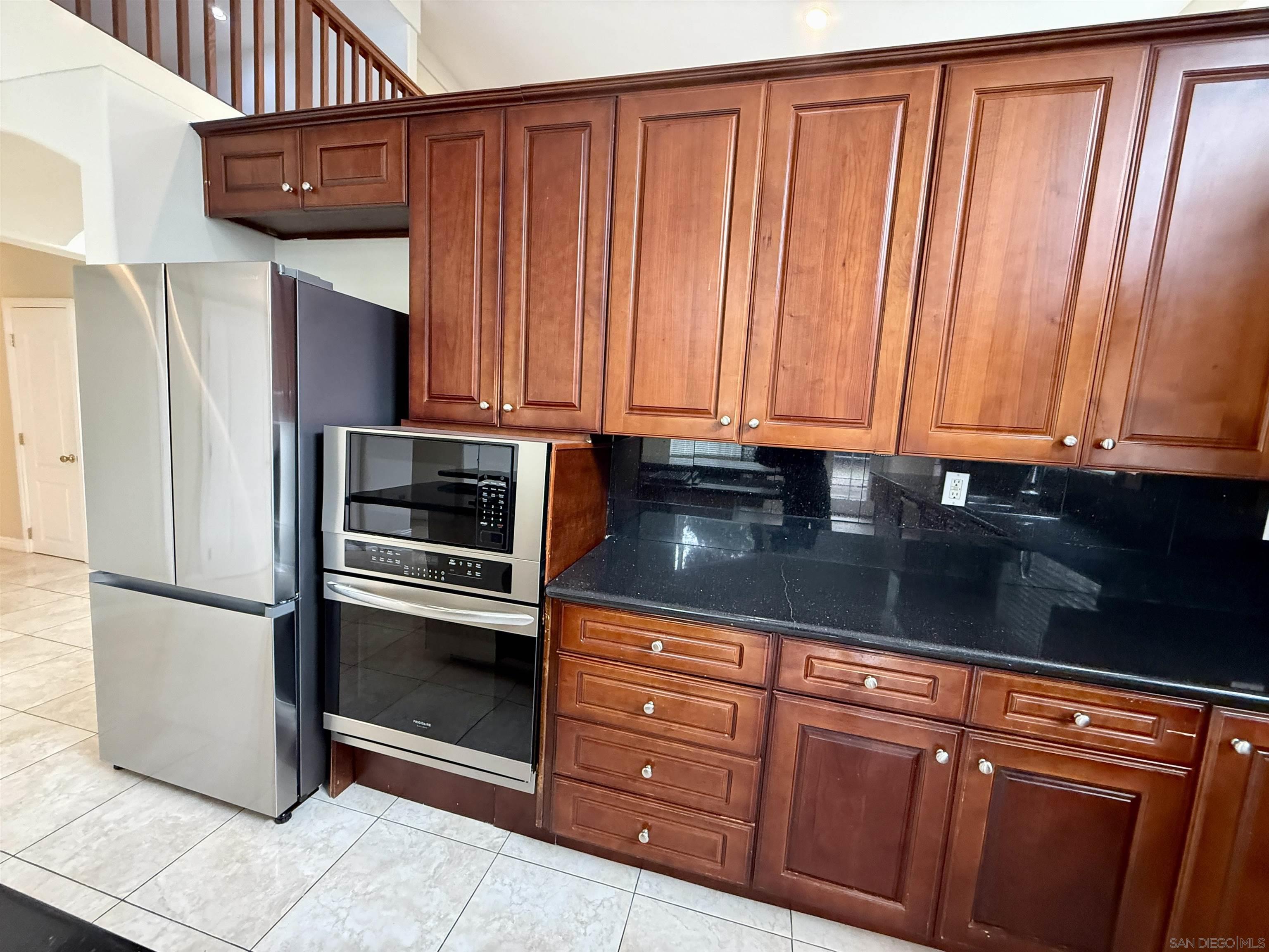 Detail Gallery Image 5 of 65 For 12665  Sundance Ave, San Diego,  CA 92129 - 7 Beds | 4 Baths