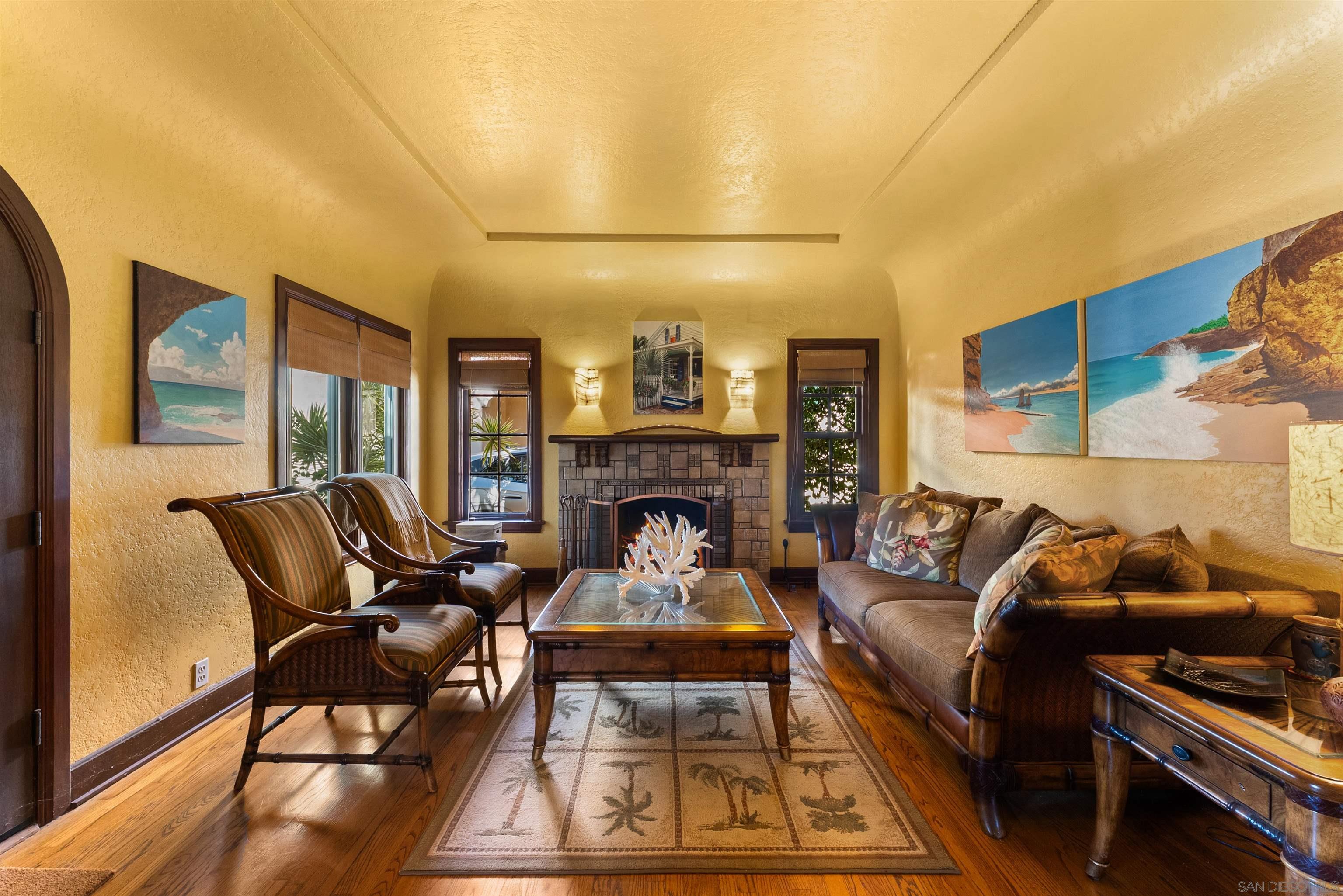 Detail Gallery Image 5 of 48 For 4965  Marlborough Drive, San Diego,  CA 92116 - 3 Beds | 2 Baths