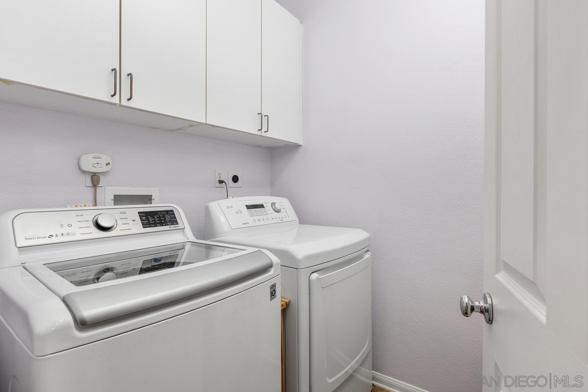 Detail Gallery Image 9 of 28 For 2712  Matera Lane, San Diego,  CA 92108 - 3 Beds | 2/1 Baths