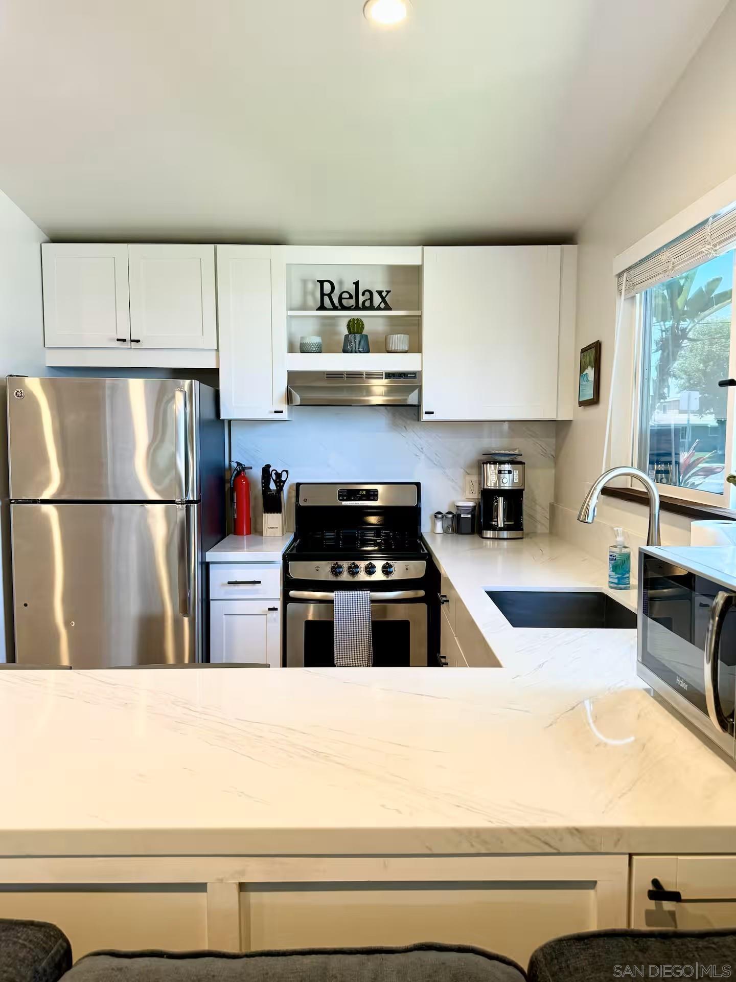 Detail Gallery Image 3 of 23 For 5217  Arlene St  a, San Diego,  CA 92117 - 0 Beds | 1 Baths