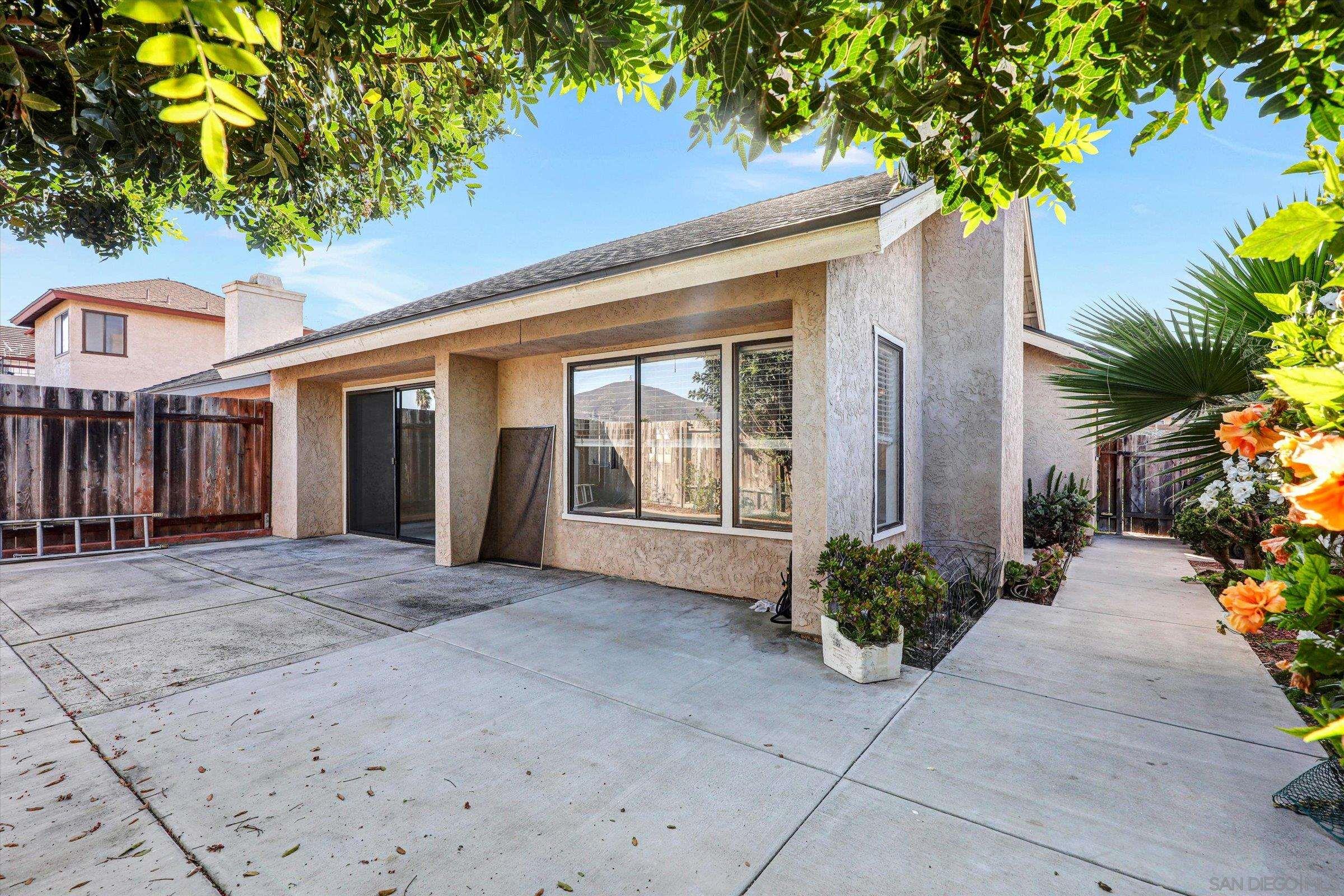 Front Image Thumbnail for SD2600162