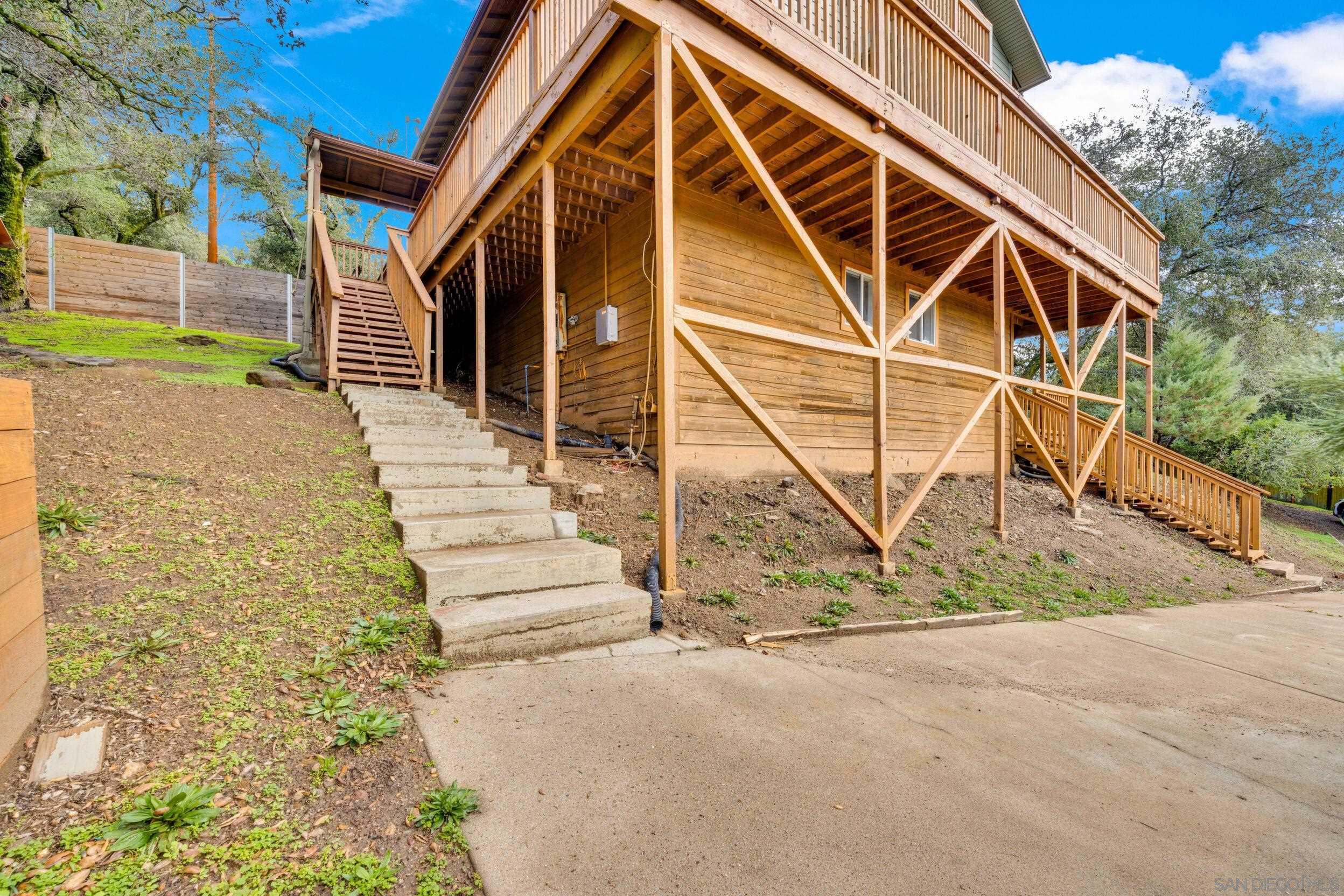 Detail Gallery Image 4 of 52 For 2657  Payson Dr, Julian,  CA 92036 - 4 Beds | 3/1 Baths