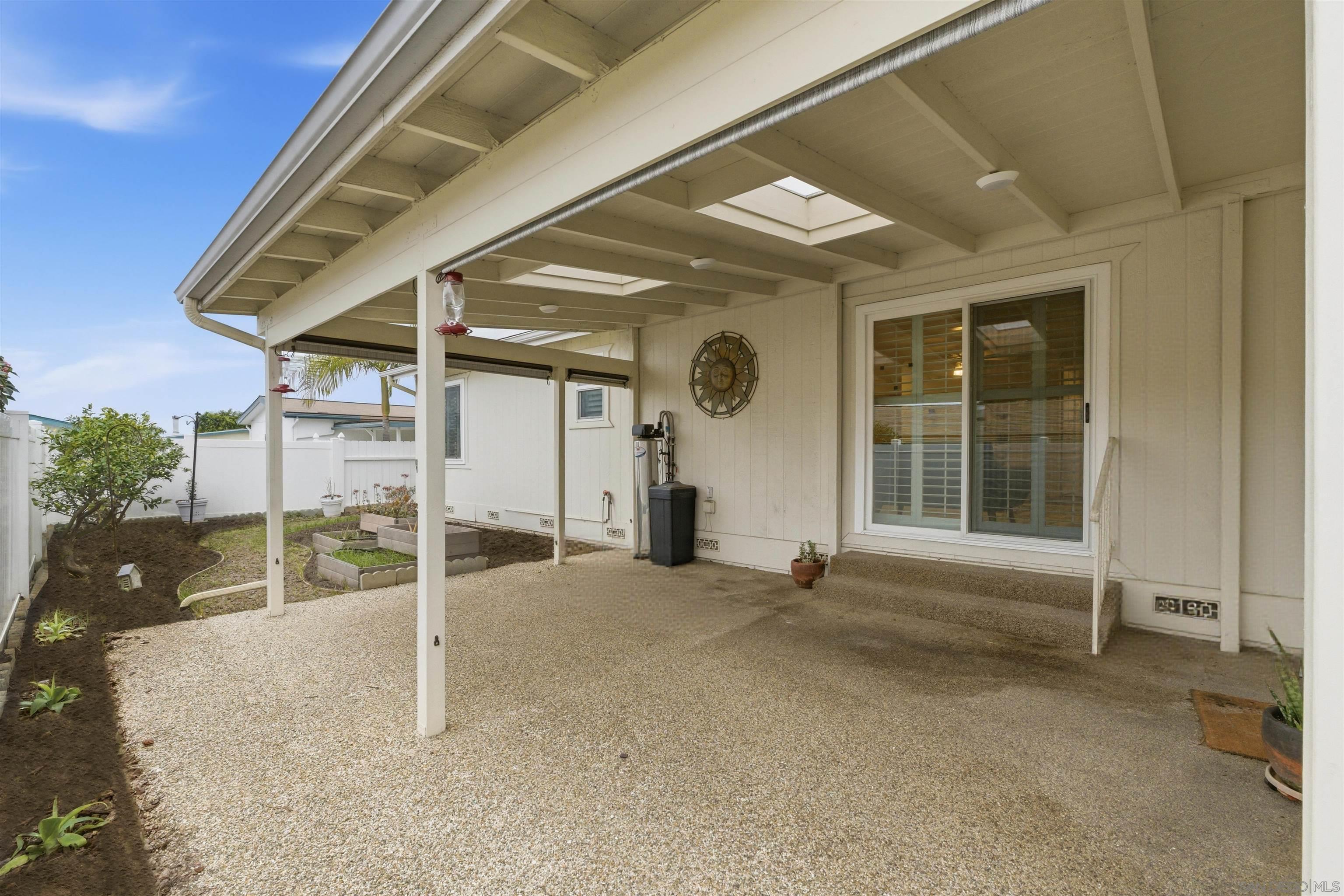 Detail Gallery Image 26 of 38 For 630  via Columbia, Vista,  CA 92081 - 2 Beds | 2 Baths