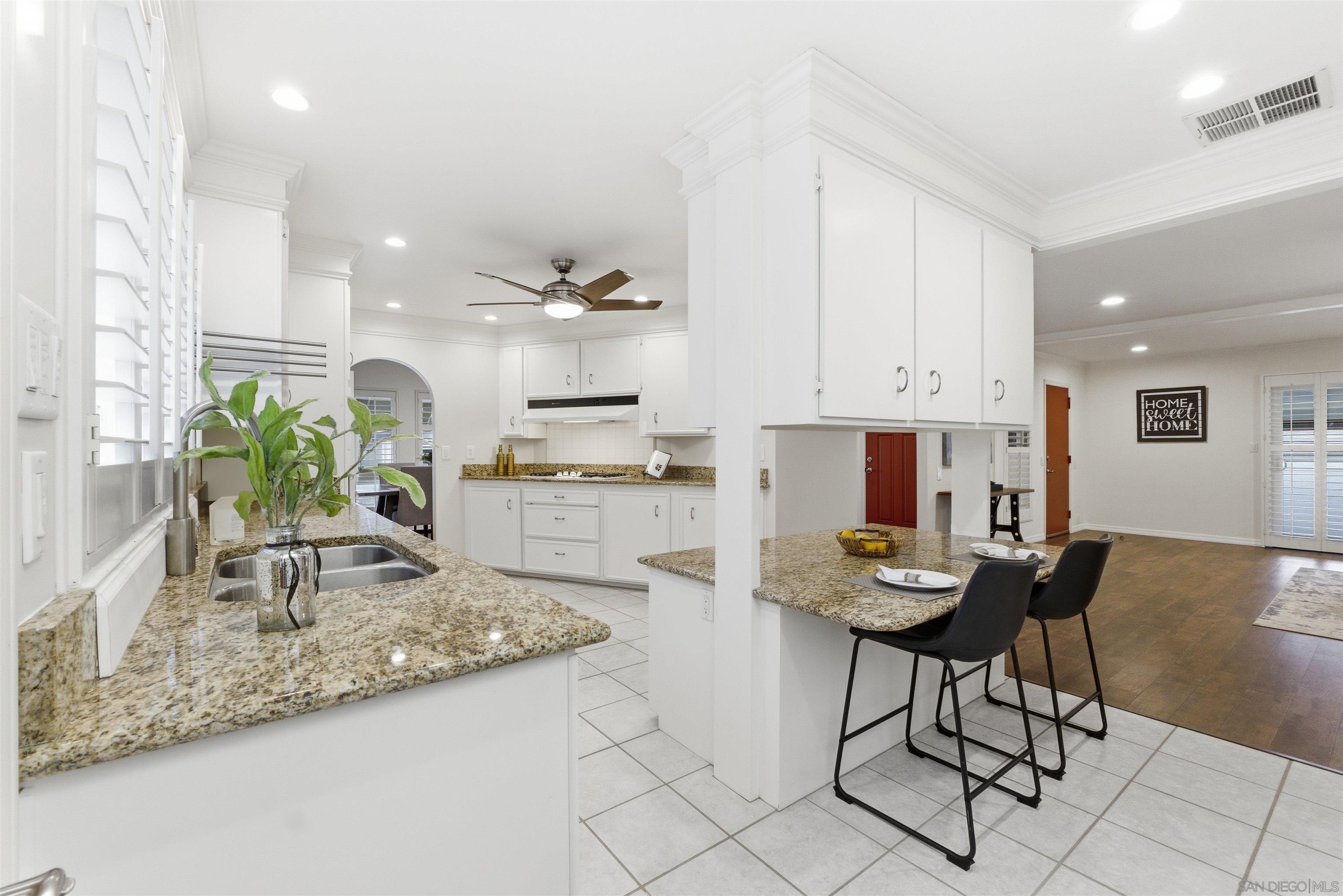 Detail Gallery Image 10 of 38 For 630  via Columbia, Vista,  CA 92081 - 2 Beds | 2 Baths