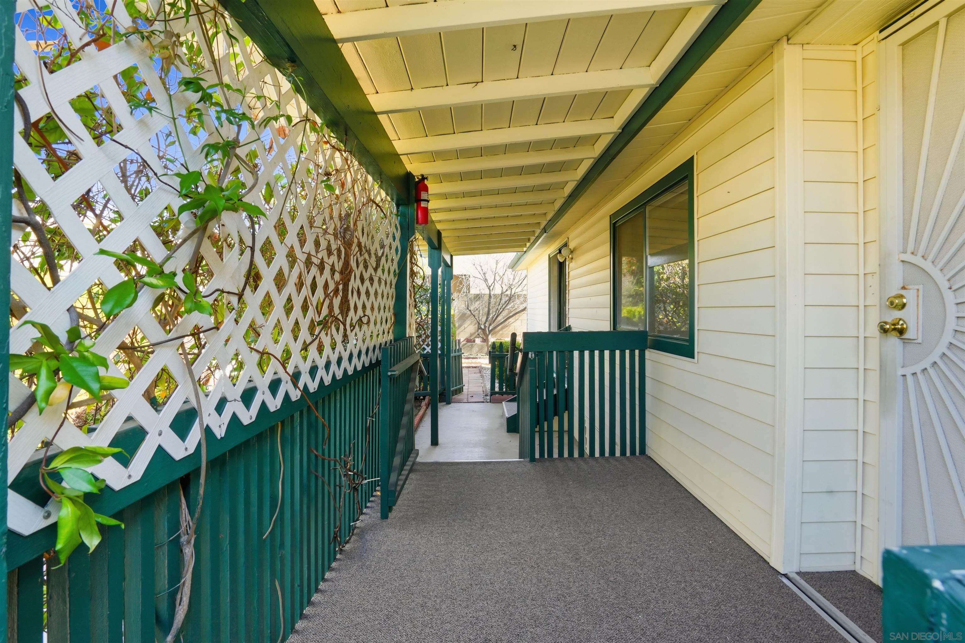 Detail Gallery Image 5 of 51 For 9255 N Magnolia  #339,  Santee,  CA 92071 - 2 Beds | 2 Baths