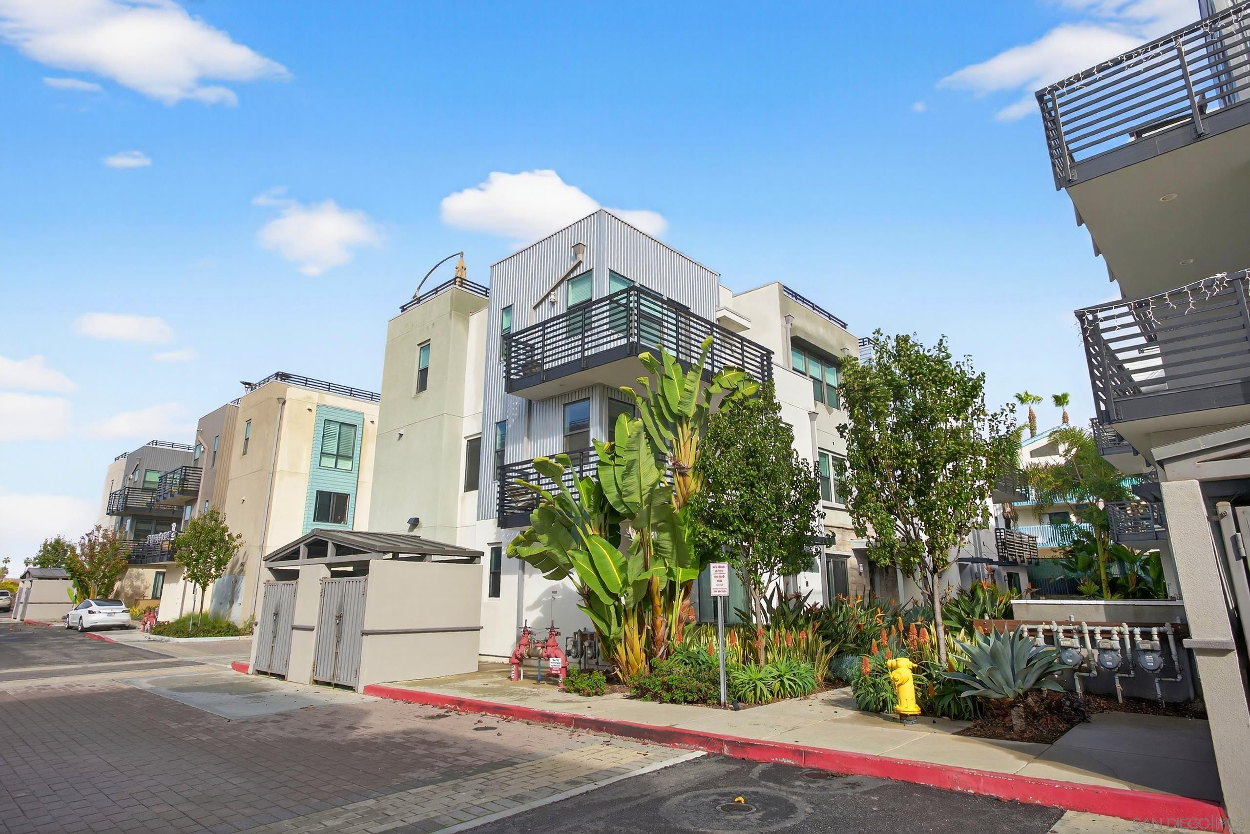 Detail Gallery Image 51 of 53 For 1566  Vista Del Mar  2, Oceanside,  CA 92054 - 3 Beds | 3/1 Baths