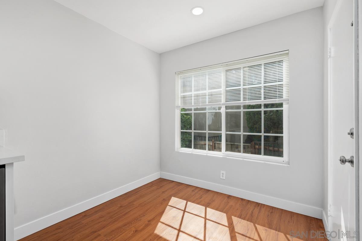 Detail Gallery Image 9 of 19 For 393  Waldo Ave  3, Pasadena,  CA 91101 - 2 Beds | 1 Baths