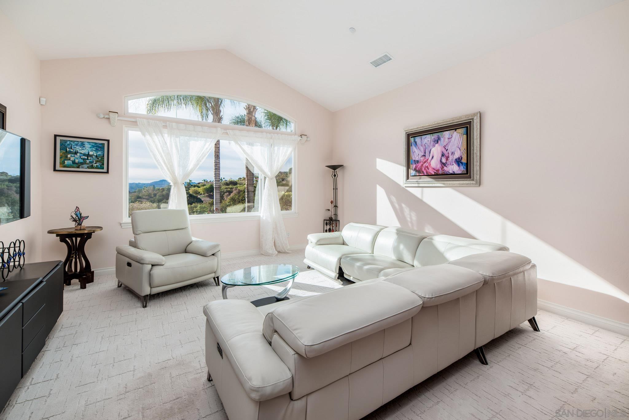 Detail Gallery Image 20 of 61 For 2635  Vista De Palomar, Fallbrook,  CA 92028 - 4 Beds | 3 Baths