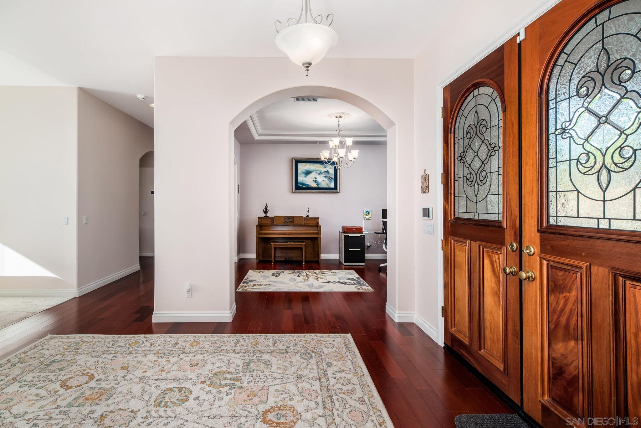 Detail Gallery Image 9 of 61 For 2635  Vista De Palomar, Fallbrook,  CA 92028 - 4 Beds | 3 Baths