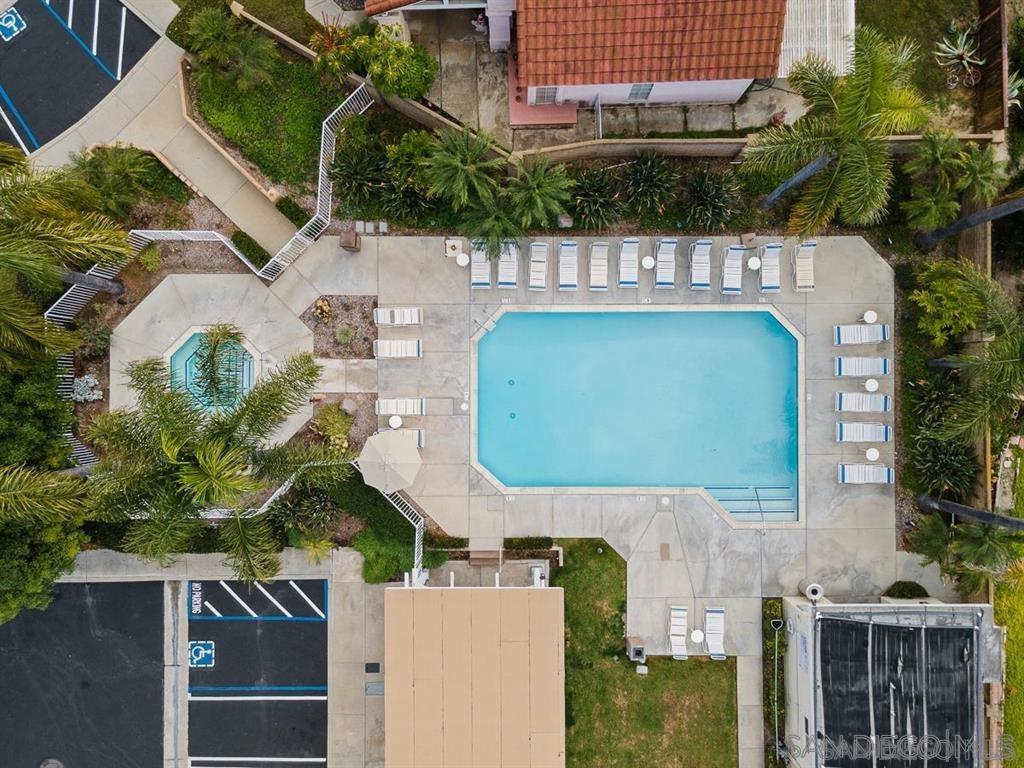 Detail Gallery Image 19 of 21 For 2626  Cove Ct, Vista,  CA 92081 - 3 Beds | 2/1 Baths