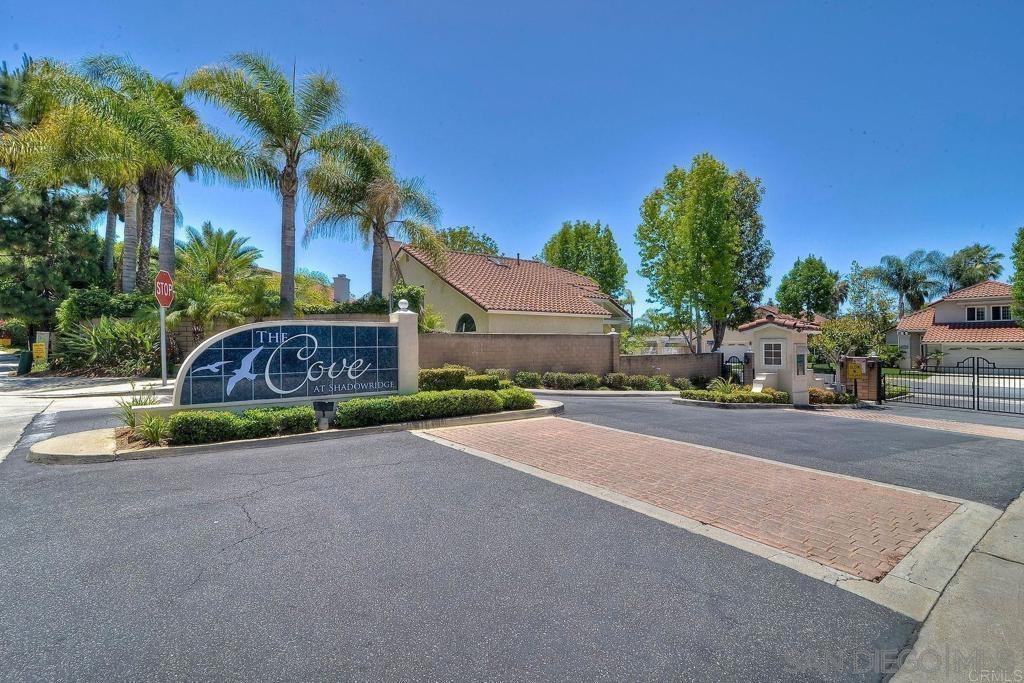 Detail Gallery Image 9 of 21 For 2626  Cove Ct, Vista,  CA 92081 - 3 Beds | 2/1 Baths