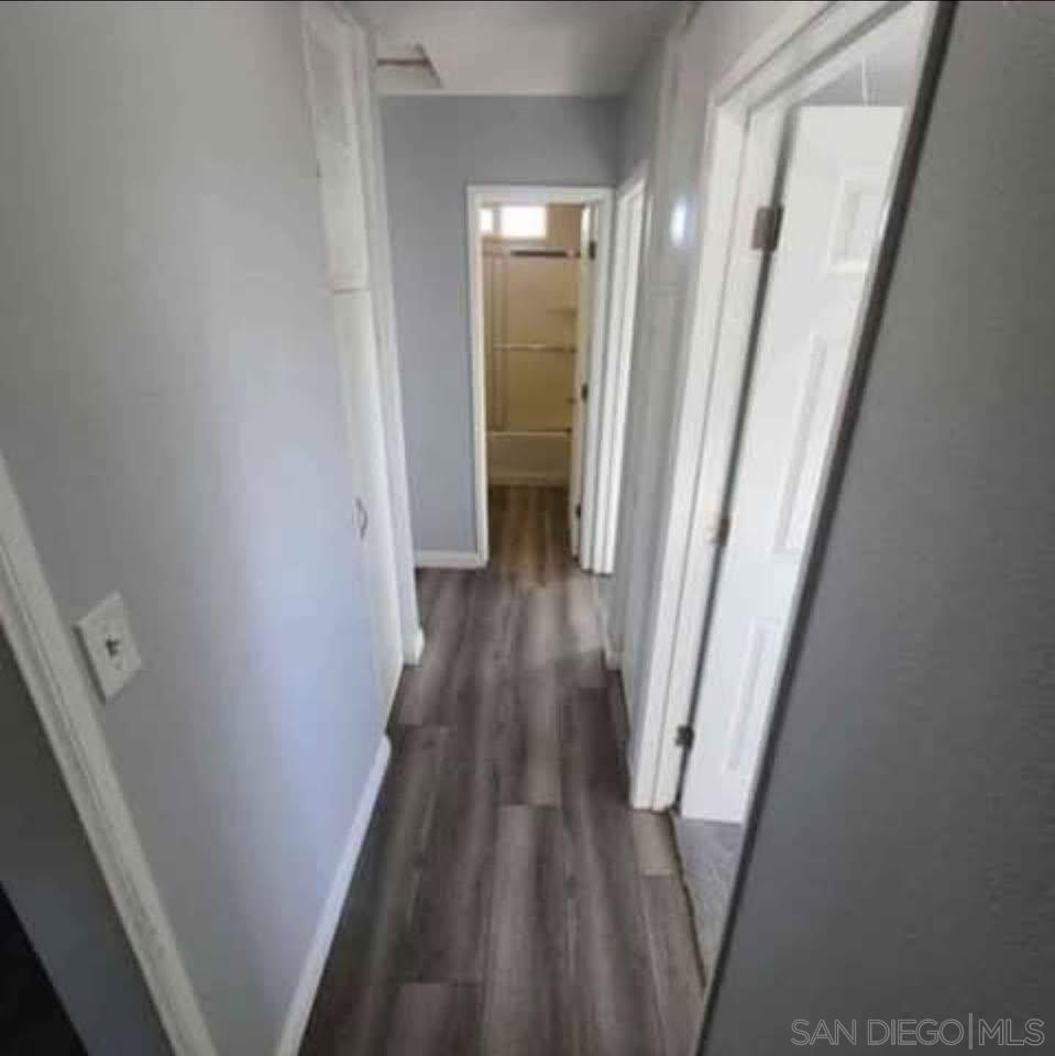 Detail Gallery Image 12 of 26 For 3934  Marine View Ave  3934 1/2, San Diego,  CA 92113 - 3 Beds | 1 Baths