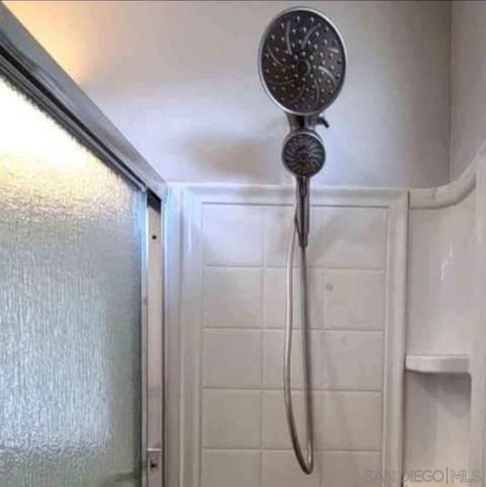 Detail Gallery Image 14 of 26 For 3934  Marine View Ave  3934 1/2, San Diego,  CA 92113 - 3 Beds | 1 Baths