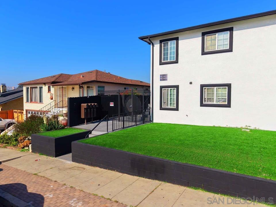 Detail Gallery Image 24 of 26 For 3934  Marine View Ave  3934 1/2, San Diego,  CA 92113 - 3 Beds | 1 Baths