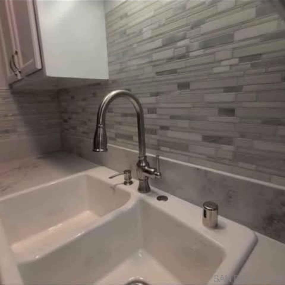 Detail Gallery Image 10 of 26 For 3934  Marine View Ave  3934 1/2, San Diego,  CA 92113 - 3 Beds | 1 Baths