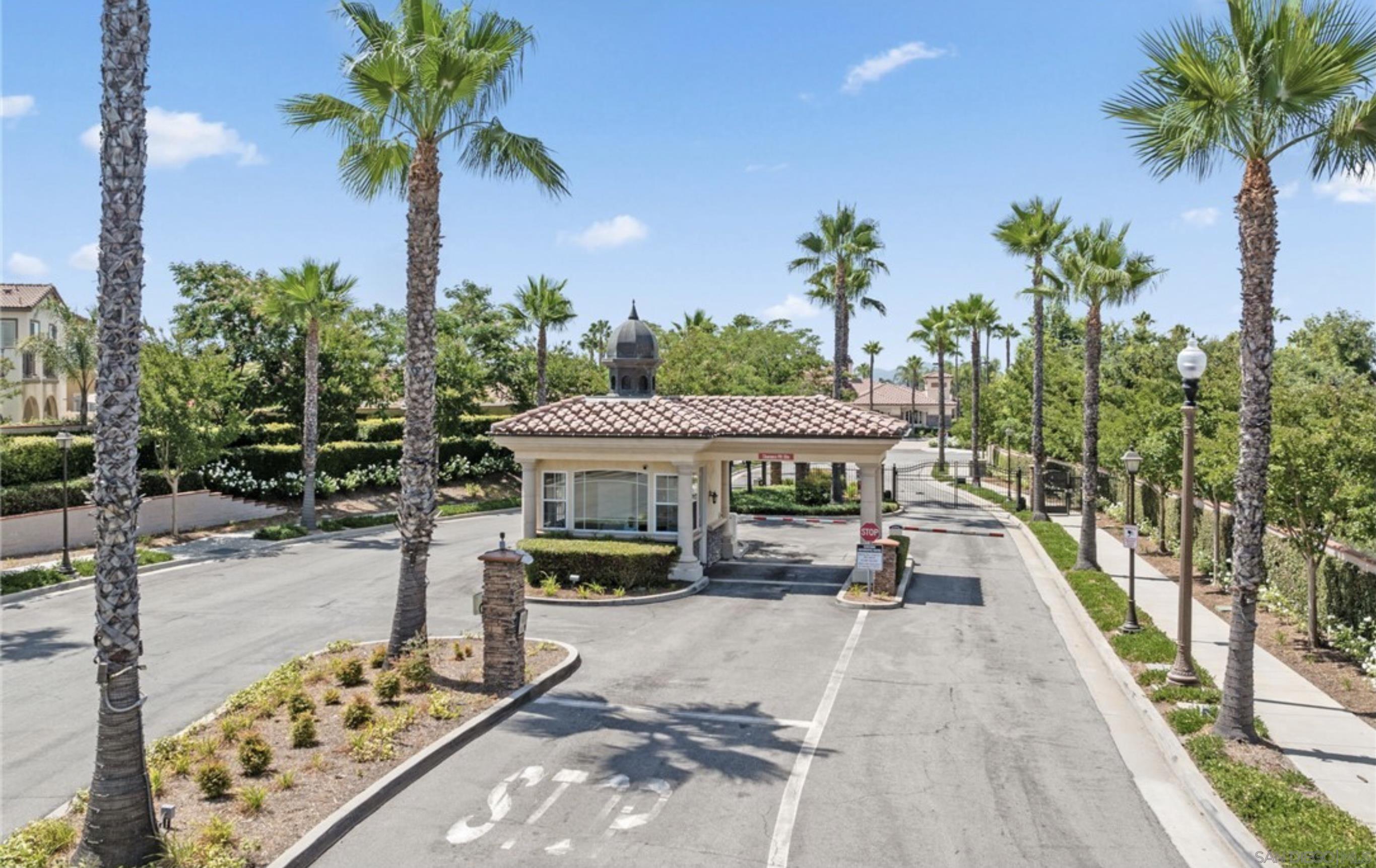 Detail Gallery Image 9 of 14 For 39158  Steeplechase Ln., Temecula,  CA 92591 - 4 Beds | 3/1 Baths