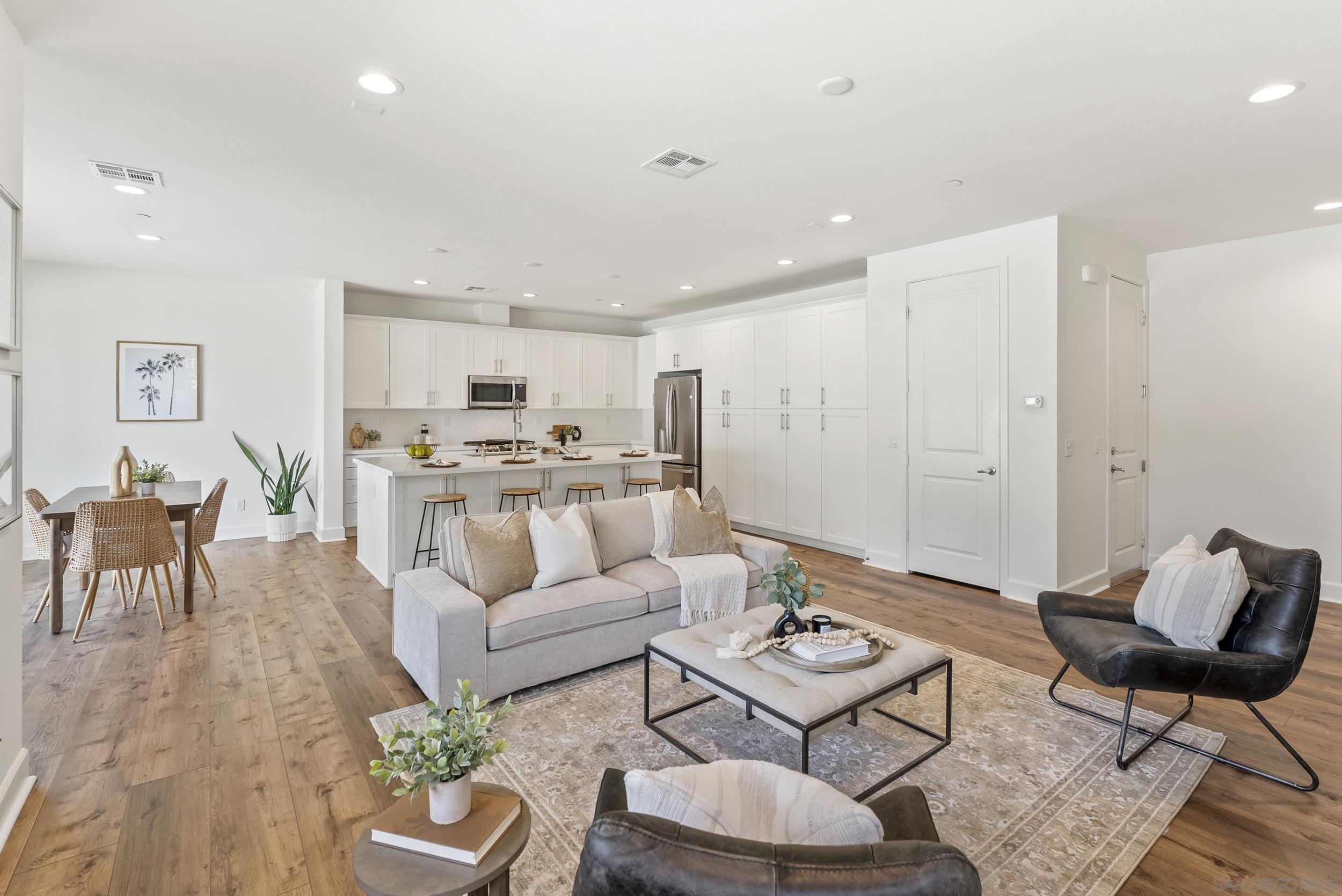 Detail Gallery Image 10 of 62 For 3304  Telaga Rd, Carlsbad,  CA 92010 - 4 Beds | 2/1 Baths