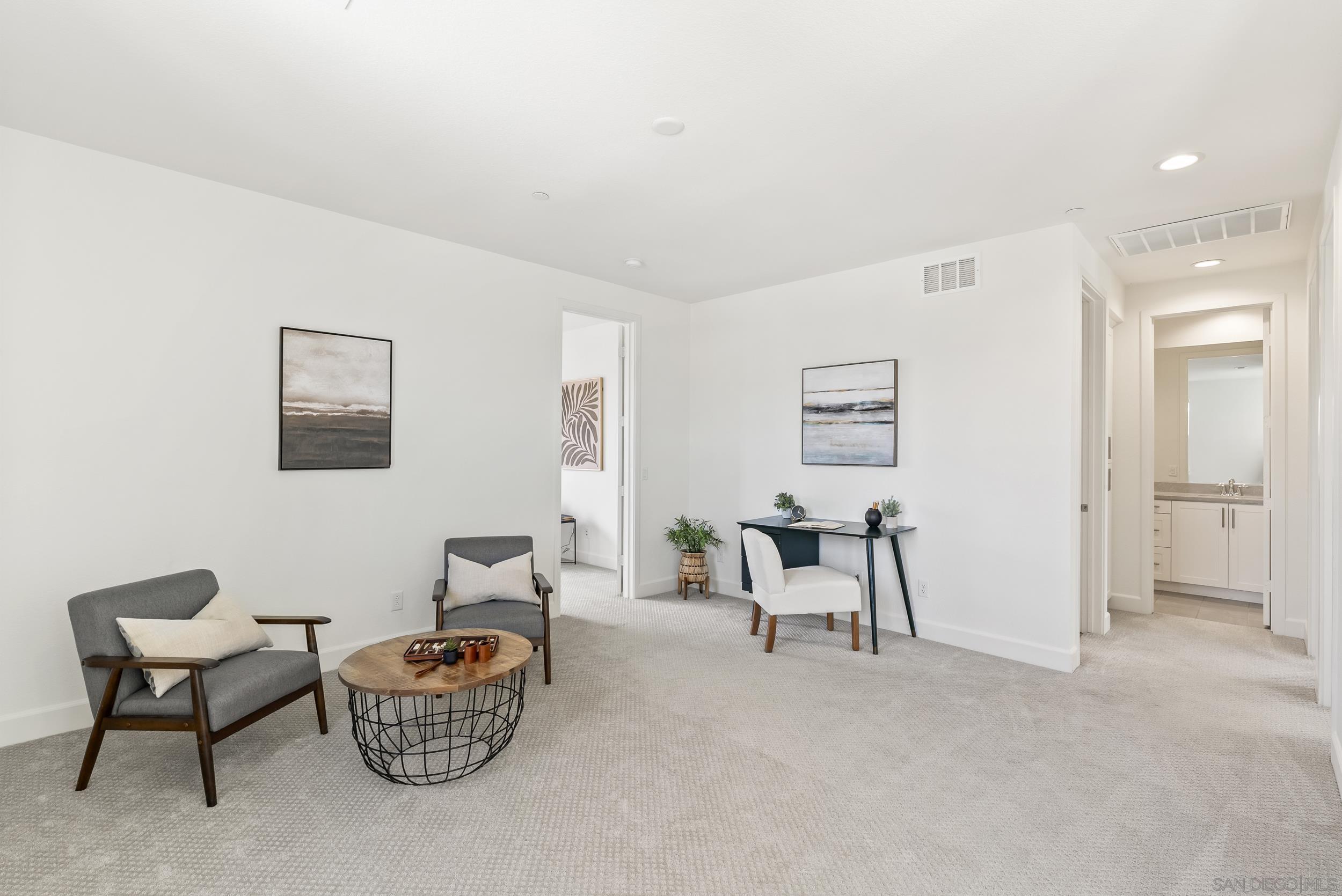 Detail Gallery Image 19 of 62 For 3304  Telaga Rd, Carlsbad,  CA 92010 - 4 Beds | 2/1 Baths