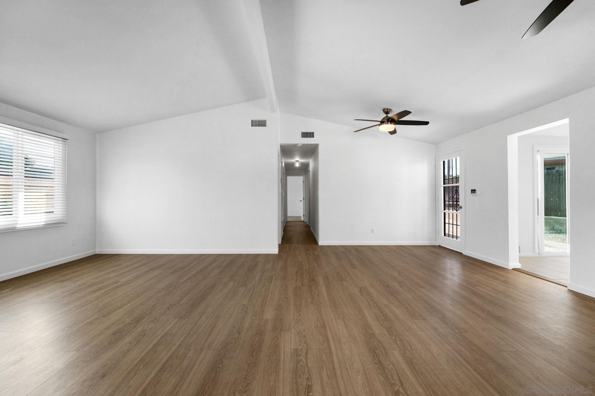 Detail Gallery Image 9 of 31 For 8937  Hammond Dr, San Diego,  CA 92123 - 4 Beds | 2 Baths