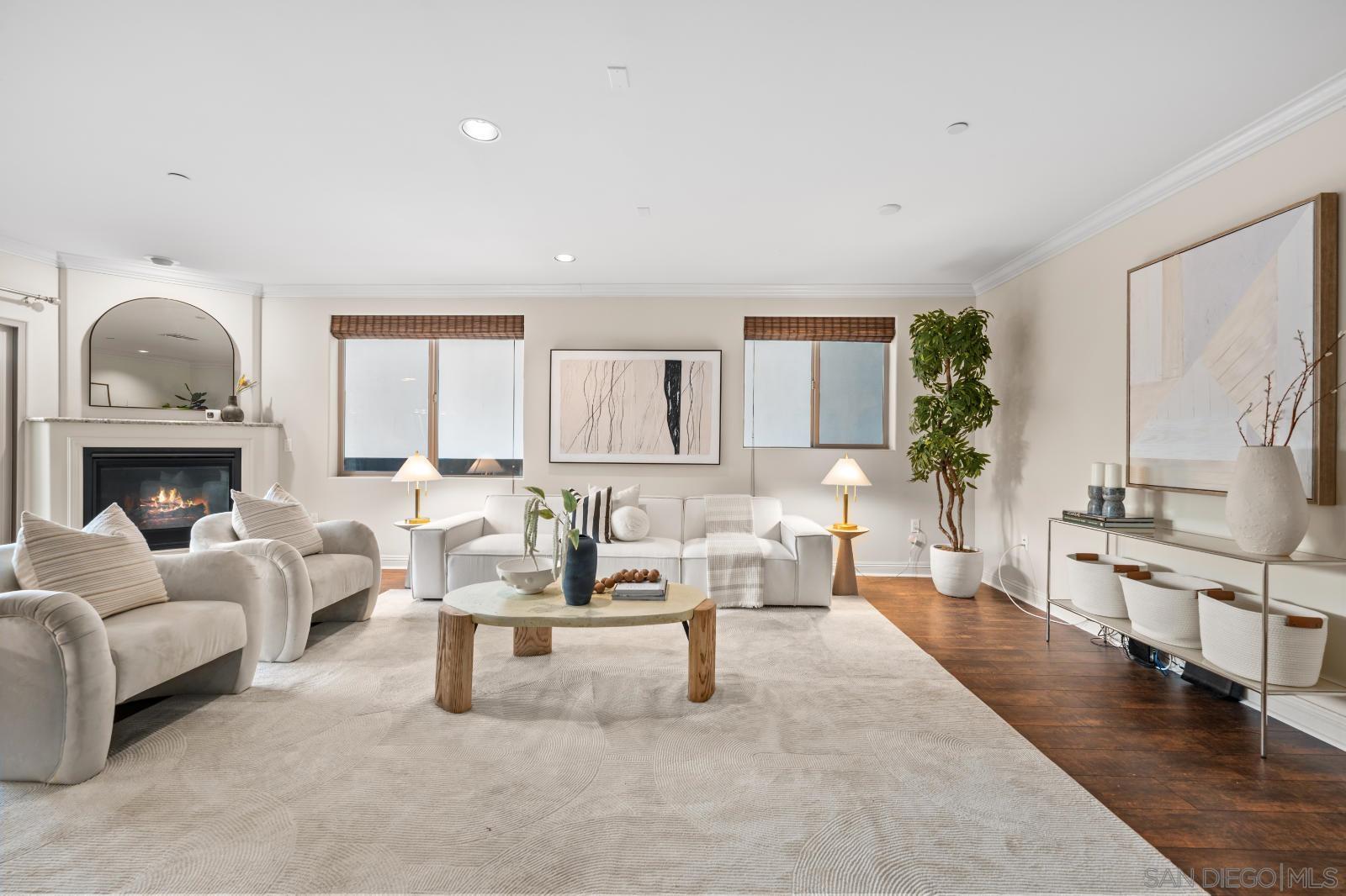 Detail Gallery Image 6 of 36 For 3957  Lamont St, San Diego,  CA 92109 - 2 Beds | 2/1 Baths