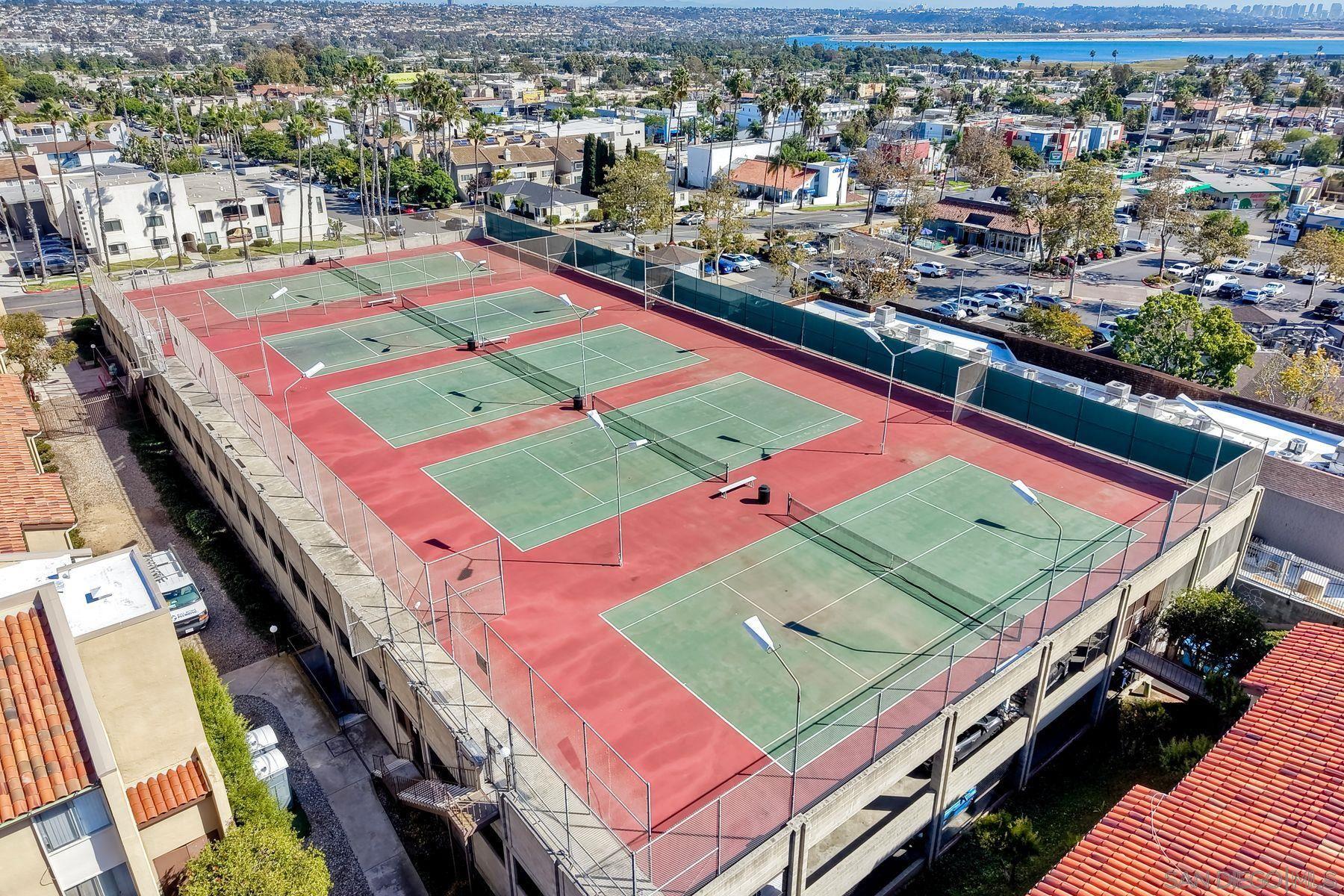 Detail Gallery Image 42 of 52 For 1775  Diamond Street  #201,  San Diego,  CA 92109 - 1 Beds | 1 Baths