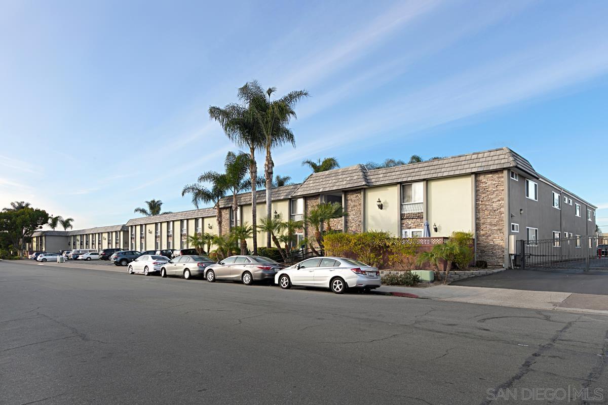 Detail Gallery Image 21 of 28 For 6666  Beadnell Way  #15,  San Diego,  CA 92117 - 1 Beds | 1 Baths