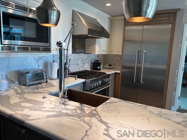 Detail Gallery Image 10 of 31 For 801  Ash St  #1303,  San Diego,  CA 92101 - 2 Beds | 2 Baths