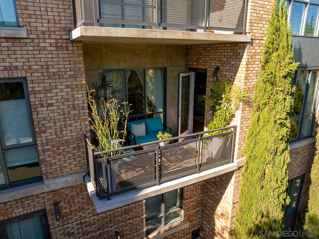 Detail Gallery Image 20 of 40 For 845  Fort Stockton  #312,  San Diego,  CA 92103 - 4 Beds | 2 Baths