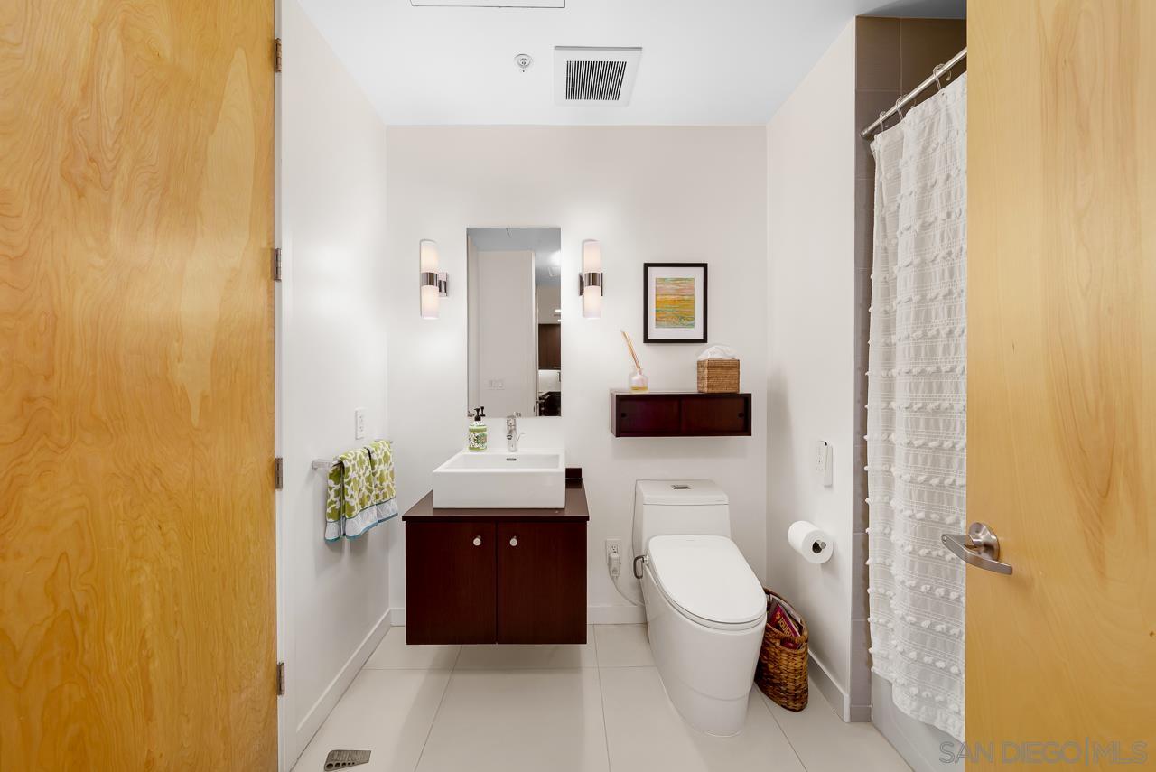 Detail Gallery Image 24 of 40 For 845  Fort Stockton  #312,  San Diego,  CA 92103 - 4 Beds | 2 Baths