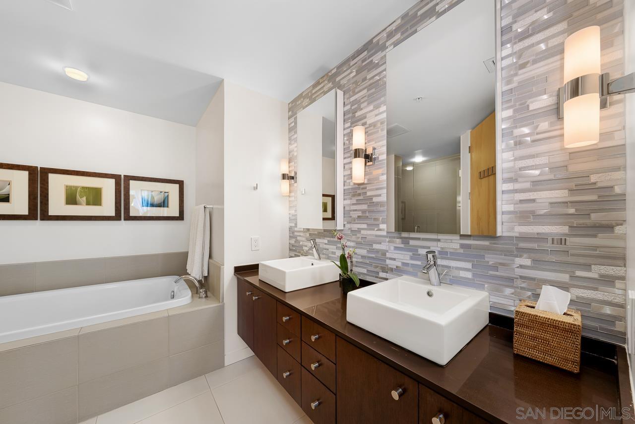 Detail Gallery Image 29 of 40 For 845  Fort Stockton  #312,  San Diego,  CA 92103 - 4 Beds | 2 Baths