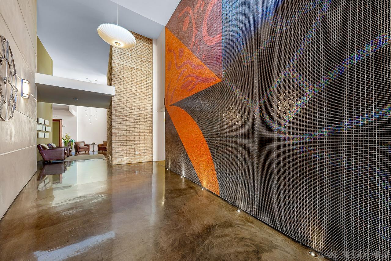 Detail Gallery Image 4 of 40 For 845  Fort Stockton  #312,  San Diego,  CA 92103 - 4 Beds | 2 Baths