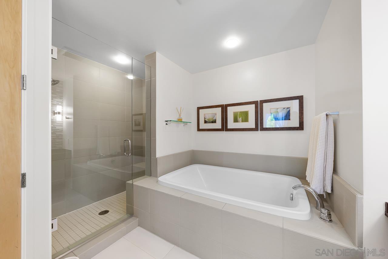 Detail Gallery Image 30 of 40 For 845  Fort Stockton  #312,  San Diego,  CA 92103 - 4 Beds | 2 Baths