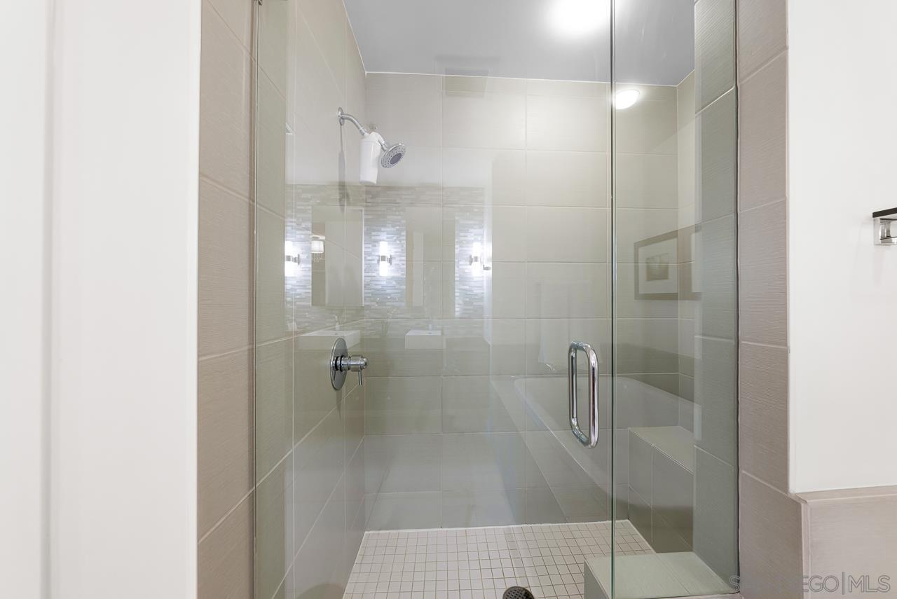 Detail Gallery Image 31 of 40 For 845  Fort Stockton  #312,  San Diego,  CA 92103 - 4 Beds | 2 Baths