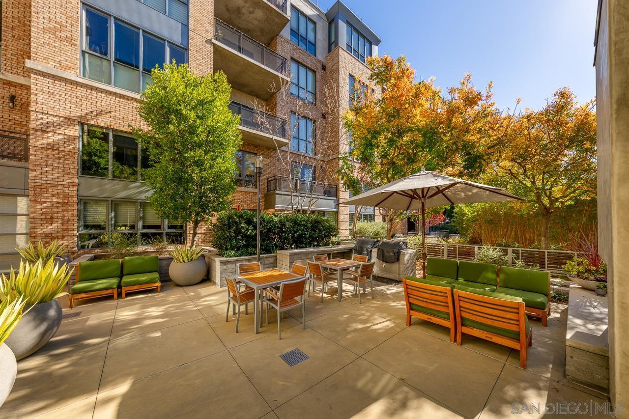 Detail Gallery Image 35 of 40 For 845  Fort Stockton  #312,  San Diego,  CA 92103 - 4 Beds | 2 Baths