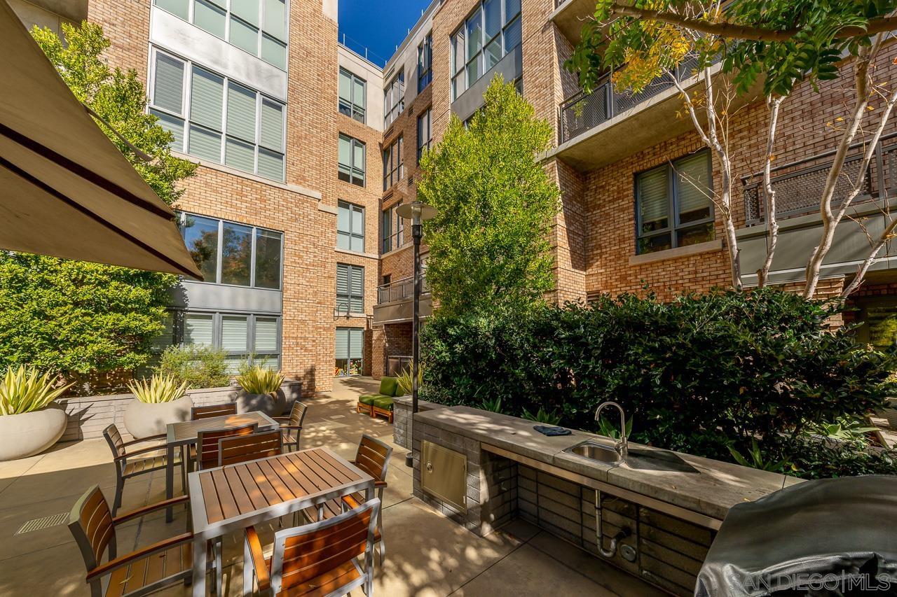 Detail Gallery Image 36 of 40 For 845  Fort Stockton  #312,  San Diego,  CA 92103 - 4 Beds | 2 Baths