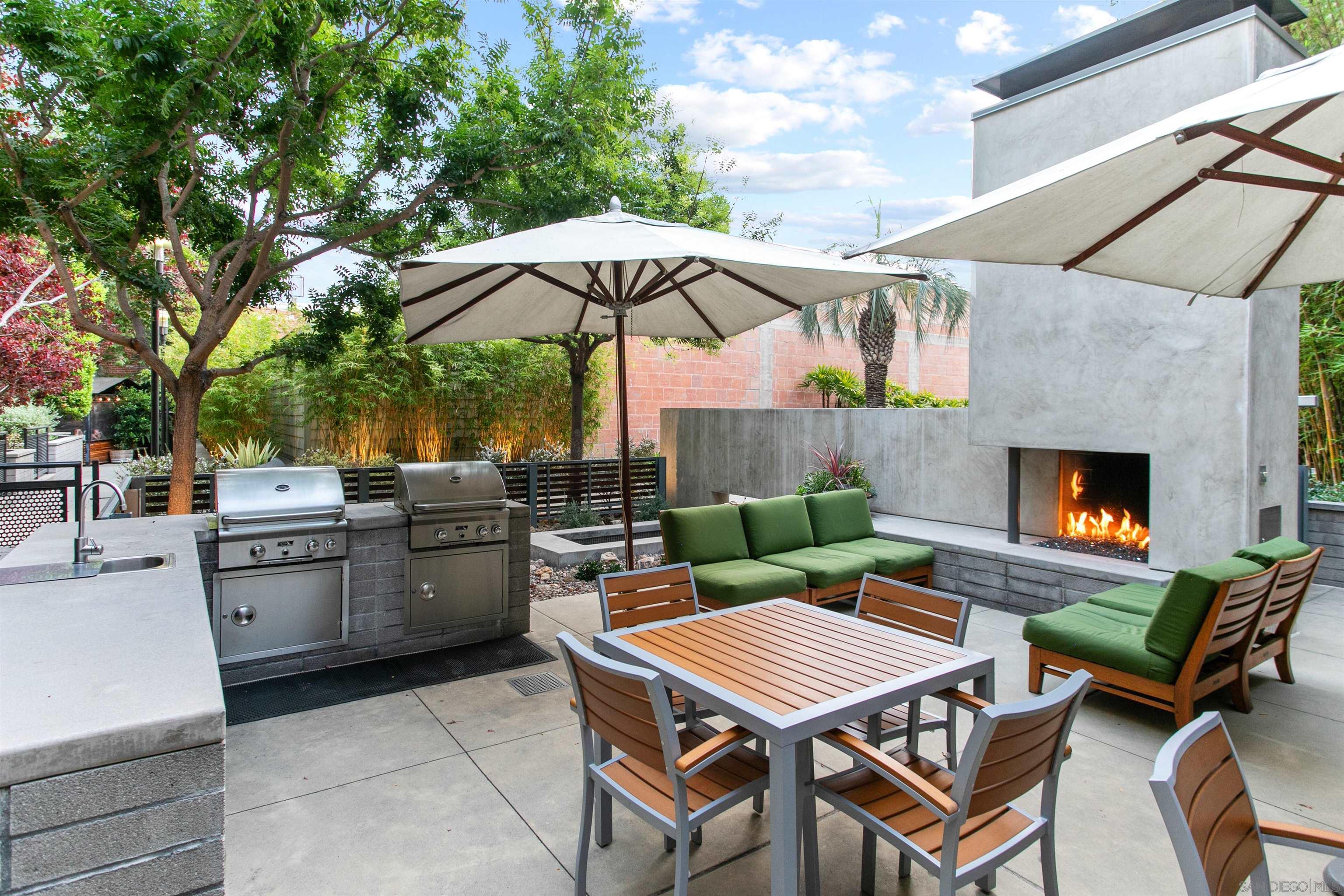 Detail Gallery Image 37 of 40 For 845  Fort Stockton  #312,  San Diego,  CA 92103 - 4 Beds | 2 Baths