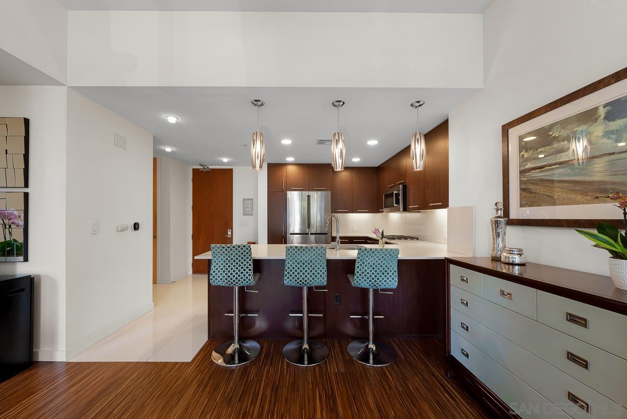 Detail Gallery Image 9 of 40 For 845  Fort Stockton  #312,  San Diego,  CA 92103 - 4 Beds | 2 Baths