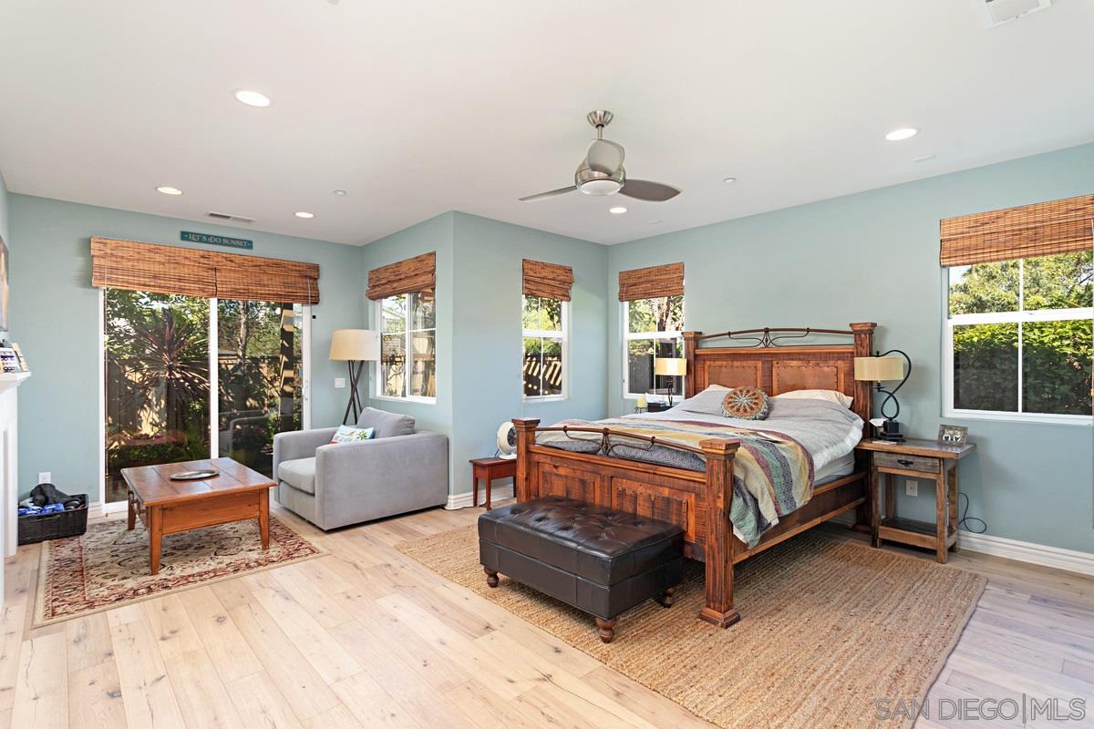 Detail Gallery Image 10 of 14 For 1938  Sheridan Road, Encinitas,  CA 92024 - 4 Beds | 3/1 Baths