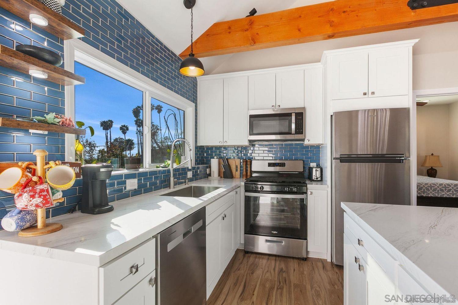 Detail Gallery Image 50 of 62 For 9431 W Lilac Rd, Escondido,  CA 92026 - 6 Beds | 4/2 Baths