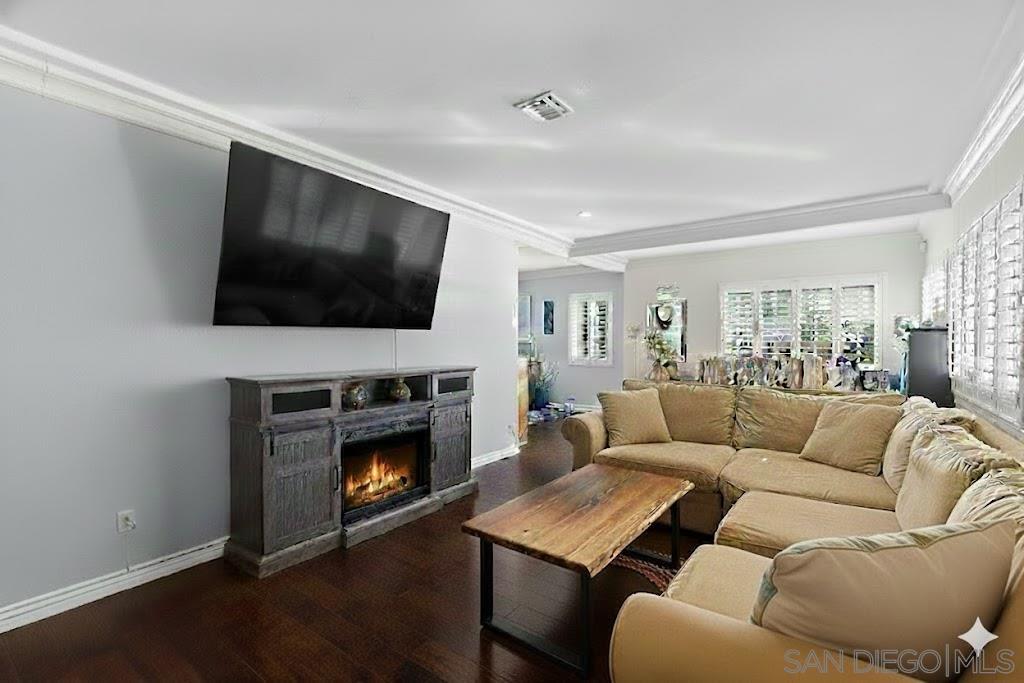 Detail Gallery Image 16 of 63 For 2038 S Freeman, Oceanside,  CA 92054 - 3 Beds | 2 Baths