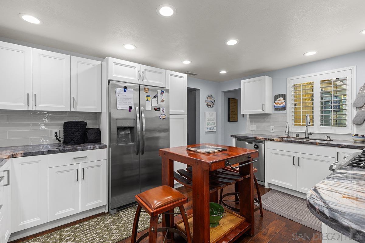 Detail Gallery Image 29 of 63 For 2038 S Freeman, Oceanside,  CA 92054 - 3 Beds | 2 Baths