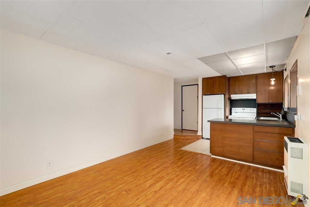 Detail Gallery Image 11 of 12 For 4965  Wightman St, San Diego,  CA 92105 - 3 Beds | 2 Baths