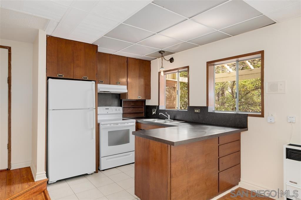 Detail Gallery Image 12 of 12 For 4965  Wightman St, San Diego,  CA 92105 - 3 Beds | 2 Baths