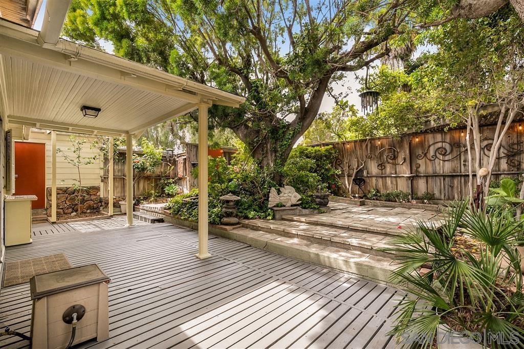 Detail Gallery Image 3 of 12 For 4965  Wightman St, San Diego,  CA 92105 - 3 Beds | 2 Baths