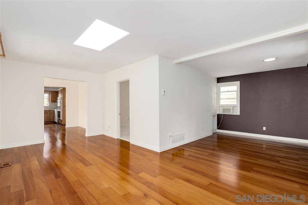 Detail Gallery Image 7 of 12 For 4965  Wightman St, San Diego,  CA 92105 - 3 Beds | 2 Baths