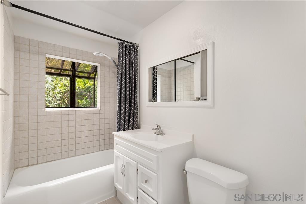 Detail Gallery Image 10 of 12 For 4965  Wightman St, San Diego,  CA 92105 - 3 Beds | 2 Baths