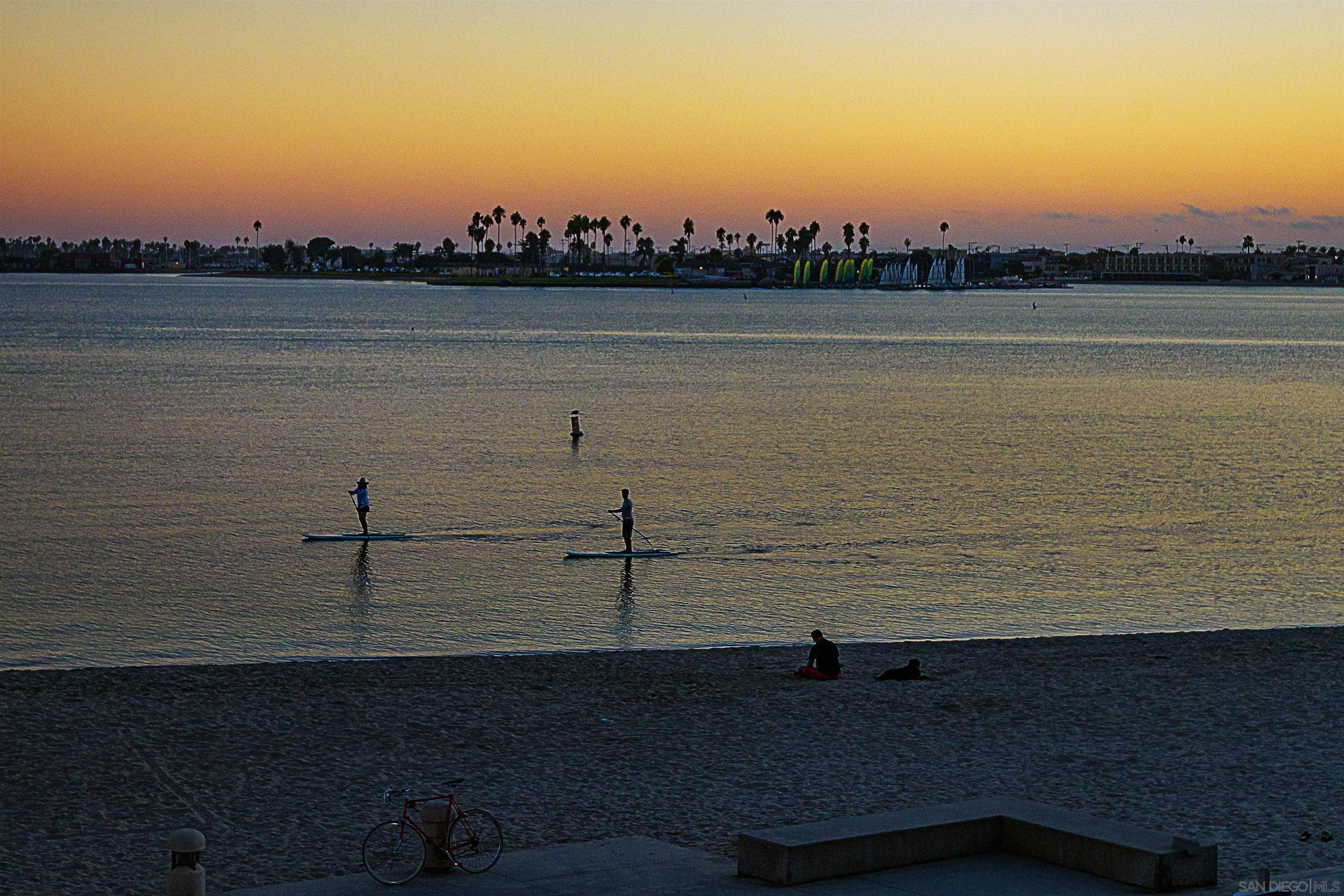 Detail Gallery Image 33 of 36 For 2002  Missouri Street  #6,  San Diego,  CA 92109 - 2 Beds | 2 Baths