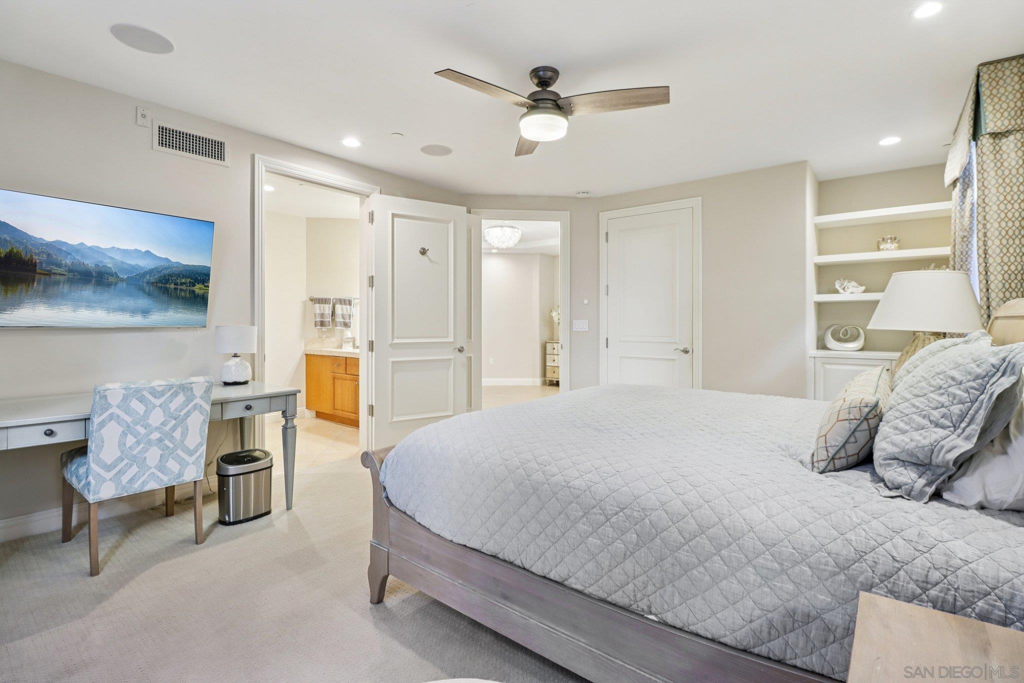 Detail Gallery Image 32 of 65 For 464  Prospect St  #101,  La Jolla,  CA 92037 - 2 Beds | 2/1 Baths