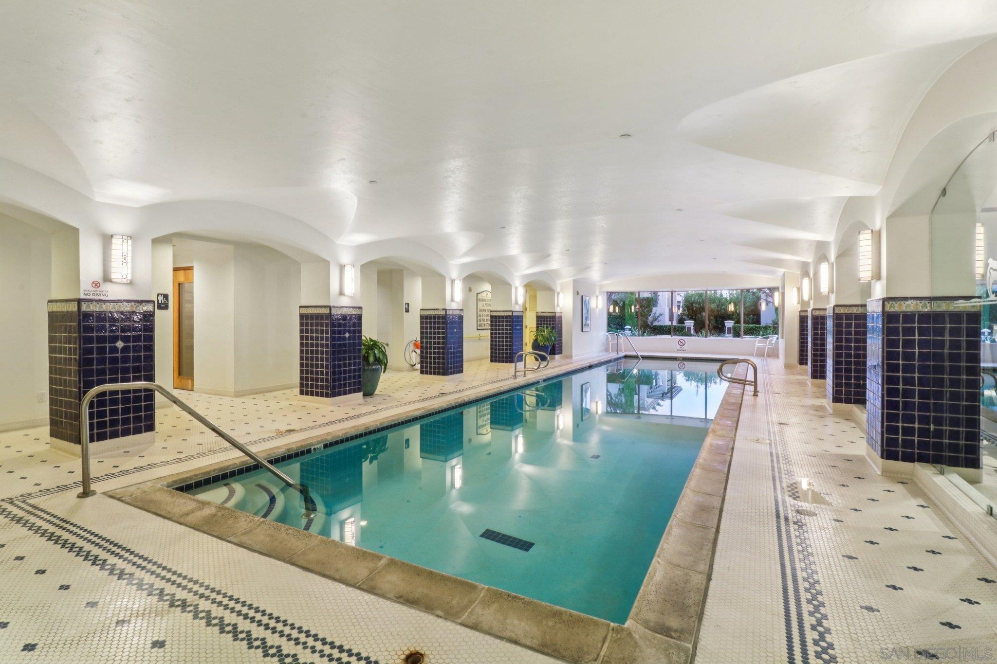 Detail Gallery Image 47 of 65 For 464  Prospect St  #101,  La Jolla,  CA 92037 - 2 Beds | 2/1 Baths